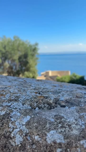 Vue sur la mer depuis les falaises de Bonifacio